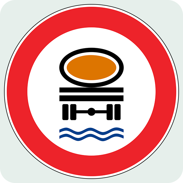 Belirli Miktarlardan Fazla Su Kirletici Madde Taşıyan Taşıt Giremez Trafik İşareti - Ehliyet Sınav Soruları